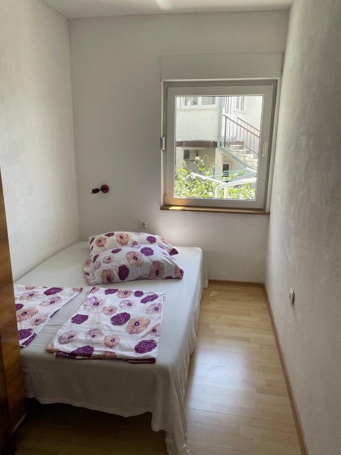 Apartments Papic Трогир Экстерьер фото