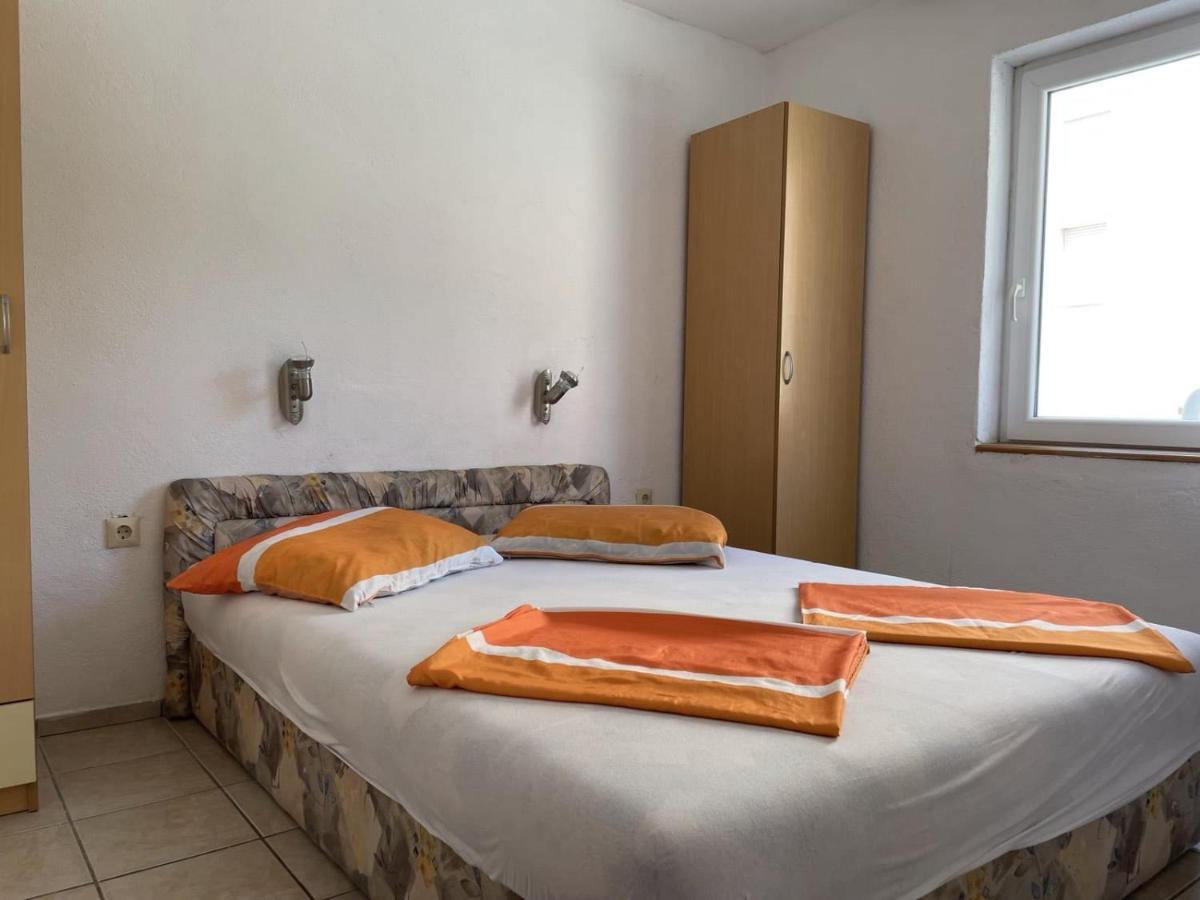 Apartments Papic Трогир Экстерьер фото