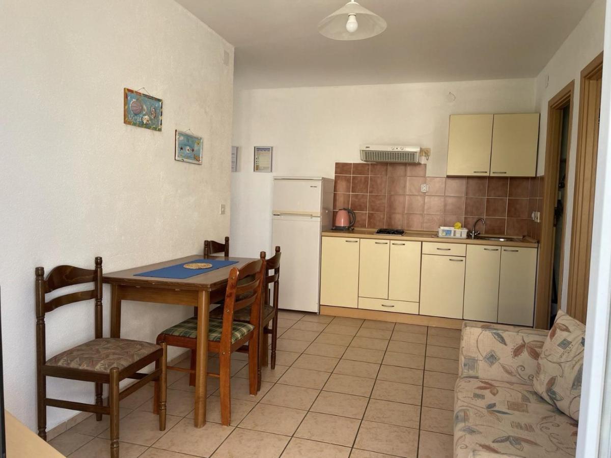 Apartments Papic Трогир Экстерьер фото