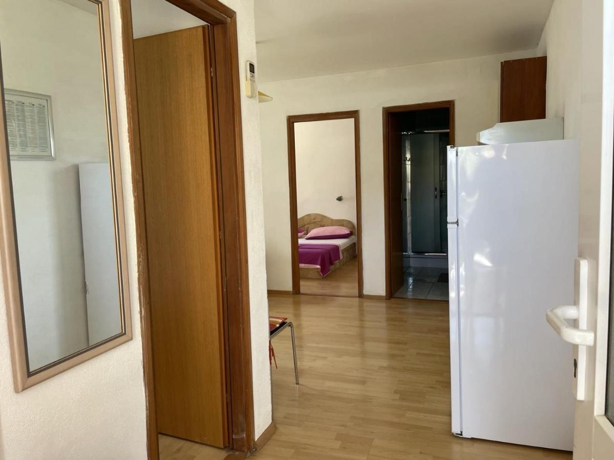Apartments Papic Трогир Экстерьер фото