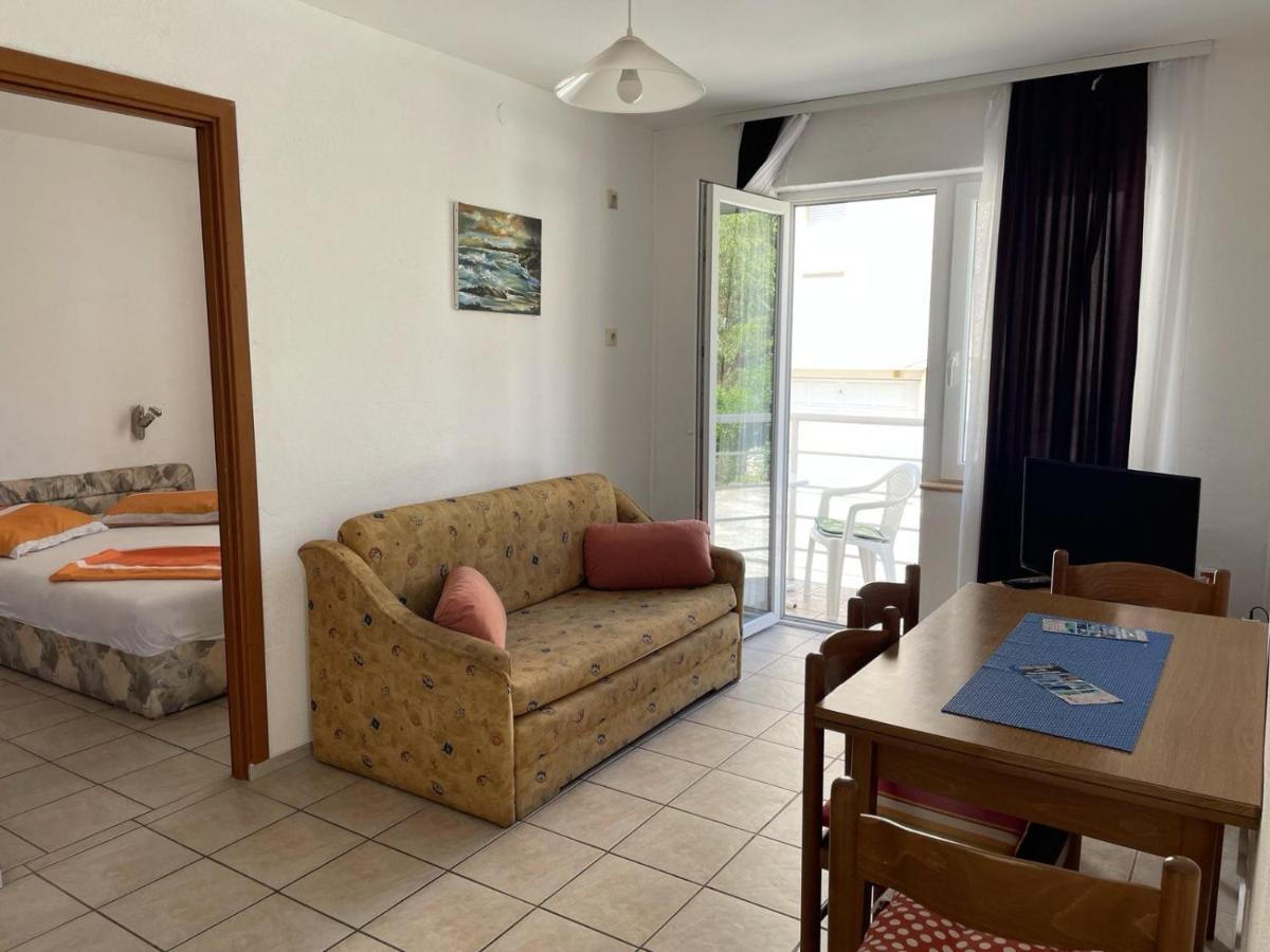 Apartments Papic Трогир Экстерьер фото