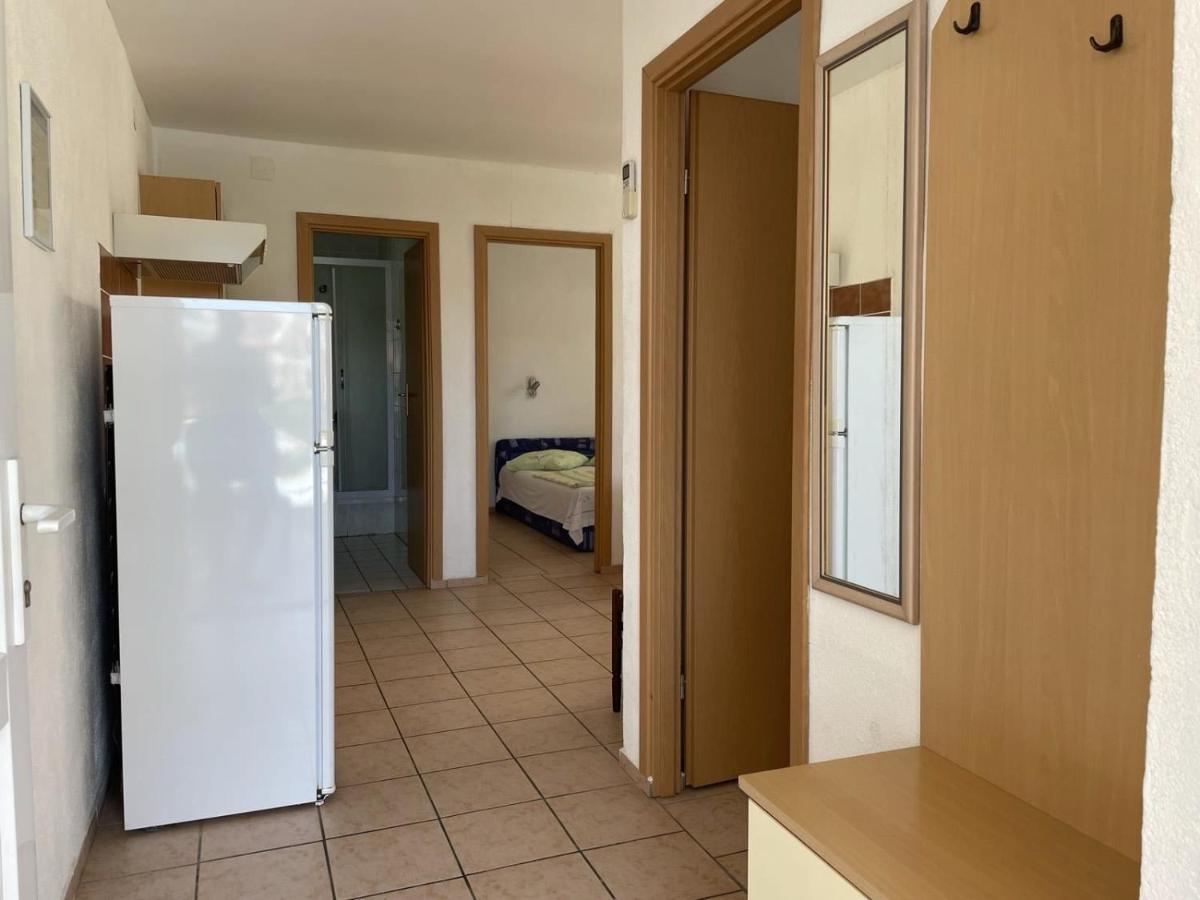 Apartments Papic Трогир Экстерьер фото